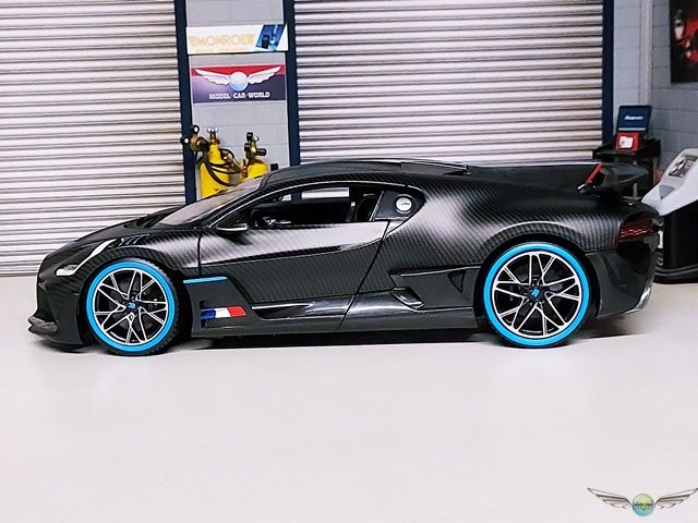ModelCarWorld2's tweet image. This week&apos;s featured model is the 1:18 Bugatti Divo!

model-car-world.co.uk/scale-size/1-1…

#diecast #modelcarworld #modelcarshop #shopdiecast #diecastlovers #diecastcollector #modelshop #diecastmodels #diecastmodel #modelcars #modelcarworld #cars #scalemodelcars #carworld #resin