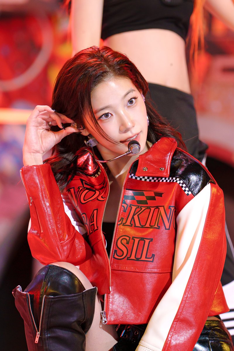 SBS 인기가요 (SBS Inkigayo) tweet media
