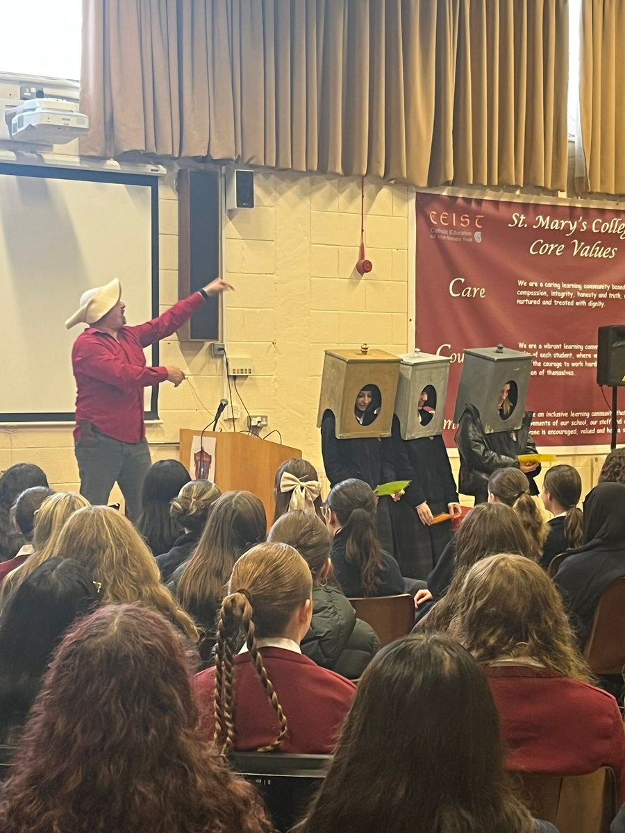St. Mary's College tweet media