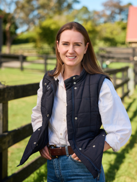 MacSMdotOrg's tweet image. AMS has appointed Laura Davies to spearhead international market development for Australian macadamias,  Congratulations Laura! 

LINK IN BIO

#Australia #Macadamias #MarketDevelopment #ExportStrategy #AustralianMacadamiaSociety