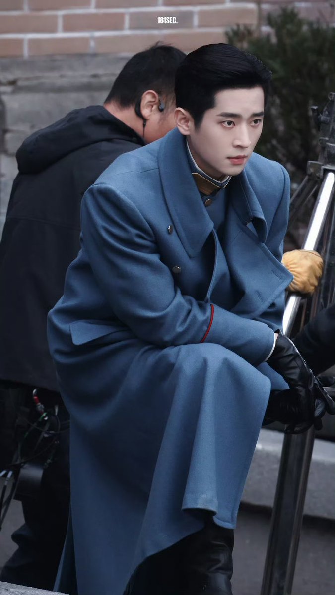 พี่หมาป่าเรามันเท่ห์ เท่ห์มาตลอดดด~

#TheLamentOfAutumn #玉簟秋
#ChengLei #丞磊 #เฉิงเหล่ย