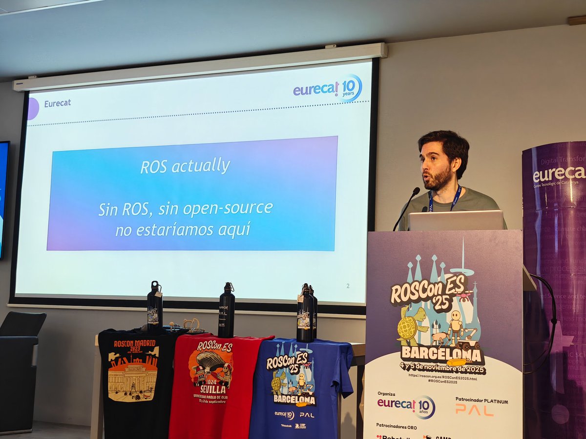 rosconspain's tweet image. En su keynote, @DaniSerranoROB lo ha dejado claro:

“Sin ROS ni el open-source, ninguno de nosotros estaría aquí.”

Una reflexión potente sobre el valor de la colaboración, la comunidad y el conocimiento compartido que hacen posible eventos como este 🤝

#ROSConES2025
