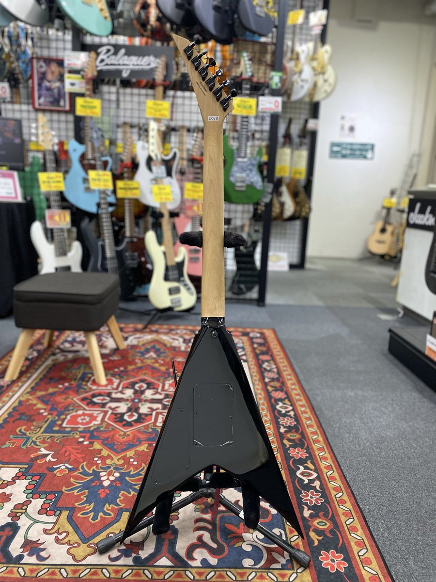 gakkicenter's tweet image. Jackson ( ジャクソン )
Pro Series King V KV, Gloss Black

gakkicenter.com/c/gr343/gr348/…

久々の入荷！ジャクソン・キングV🤘

#jackson #jacksonguitars #jacksonguitar #kingv #ジャクソン #ジャクソンギター #御茶ノ水楽器センター