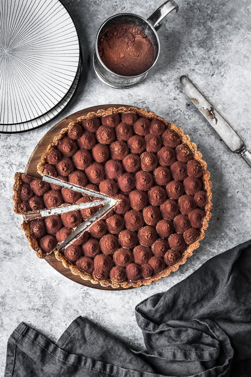 daily_dolce's tweet photo. Chocolate coffee mascarpone tart by theflouredtable https://t.co/LxAaE2EcLe