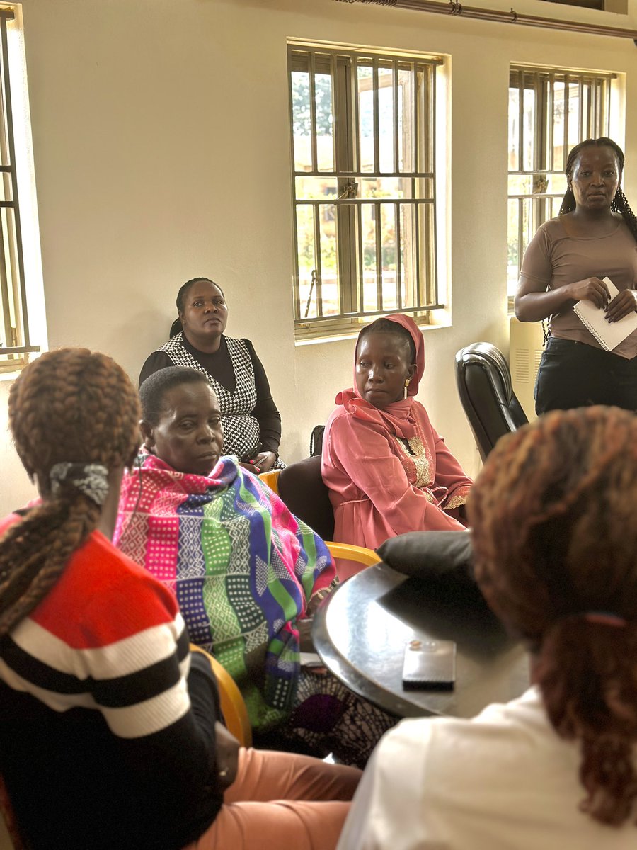 SenseUganda's tweet image. During the discussion, parents share their experiences and challenges, and the trainer offers practical solutions and guidance on how they can better access and utilize available government support.

#Governmentprograms #parents #opportunities #livelihoods #senseinternational
