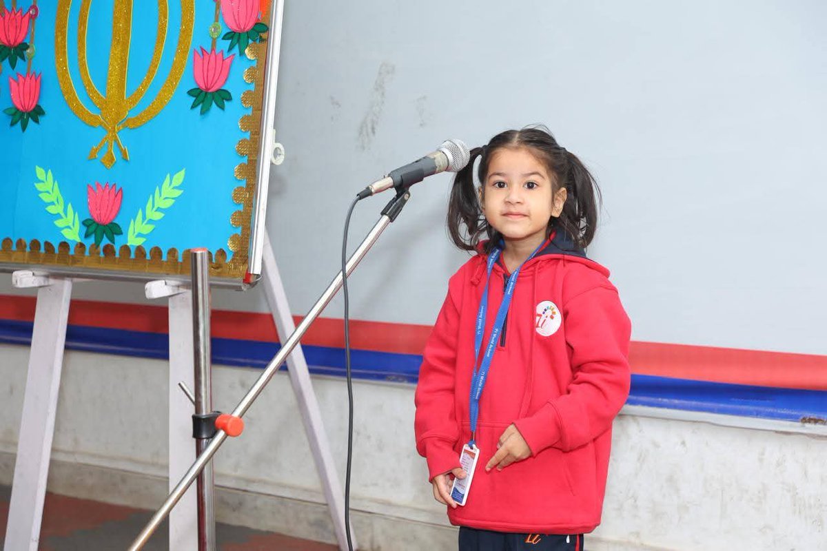 7iworldschool_g's tweet image. Life@7i World School Harishankarpuram 
Our school celebrated Guru Nanak Jayanti with great enthusiasm. Students spoke about the life and teachings of Guru Nanak Dev Ji, highlighting his messages of truth, kindness, equality, and selfless service.

#7iWorldSchool
#GuruNanakJayanti