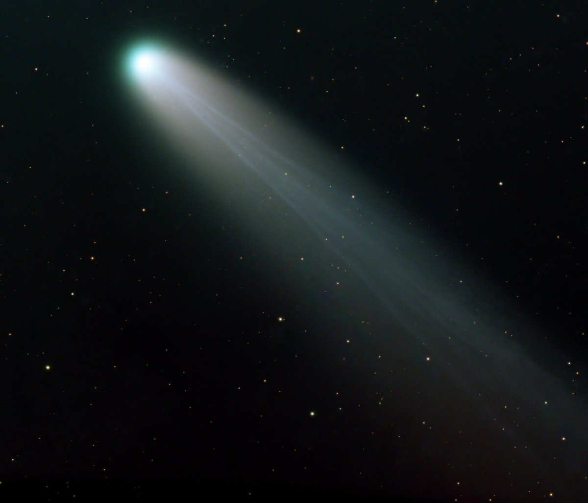 Comet C/2025 A6 (Lemmon) from my remote observatory

#astrophotography 

#cielosESA 

#c2025a6