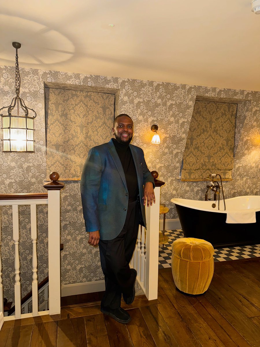 James Chisholm tweet media