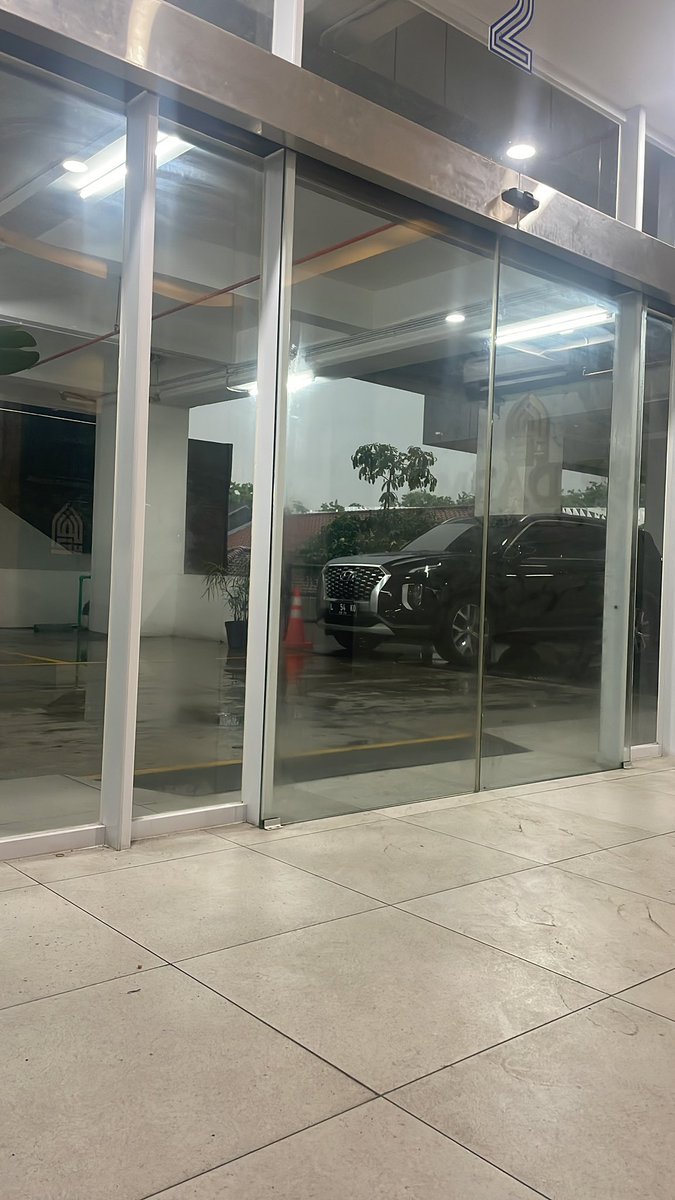 terjebak ujannnn dan keluwennnnn