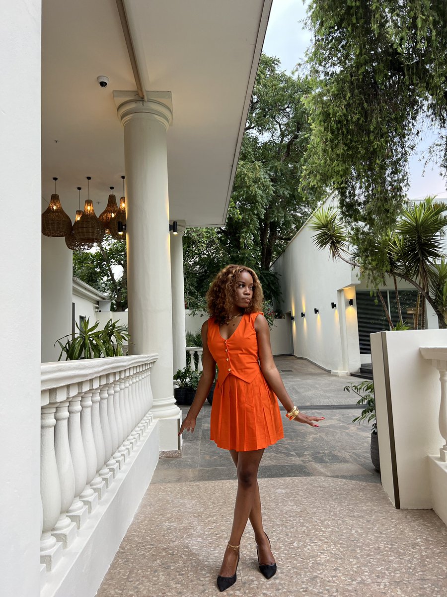 NkByenda's tweet image. Summer My Love 🍊🍊…. 🖊️