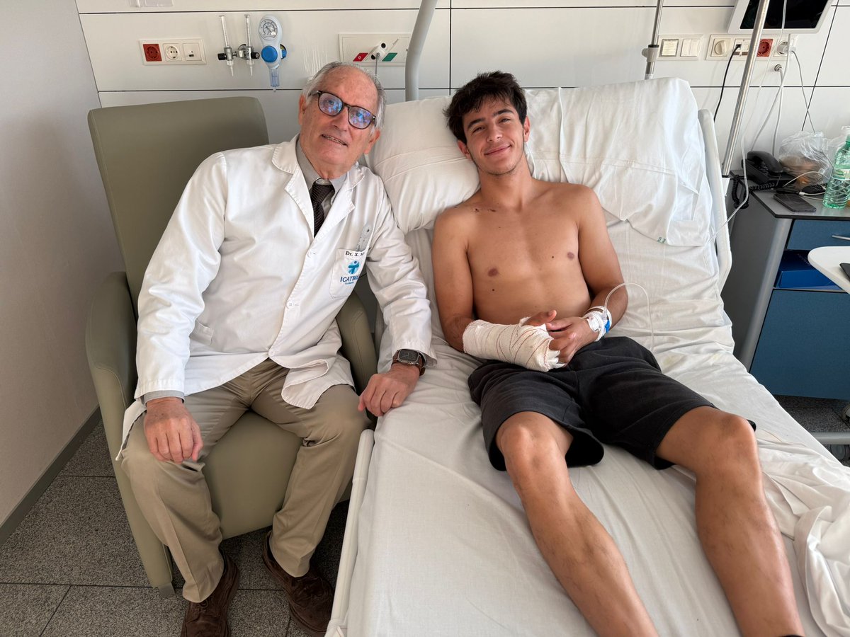 Jose Antonio Rueda undergoes successful hand surgery in Barcelona

🔗 bit.ly/3LmDy4y

| #JR99 | #GivesYouWings | #ReadyToRace | #MotoGP | #AjoMotorsport | #AjoFamily |
