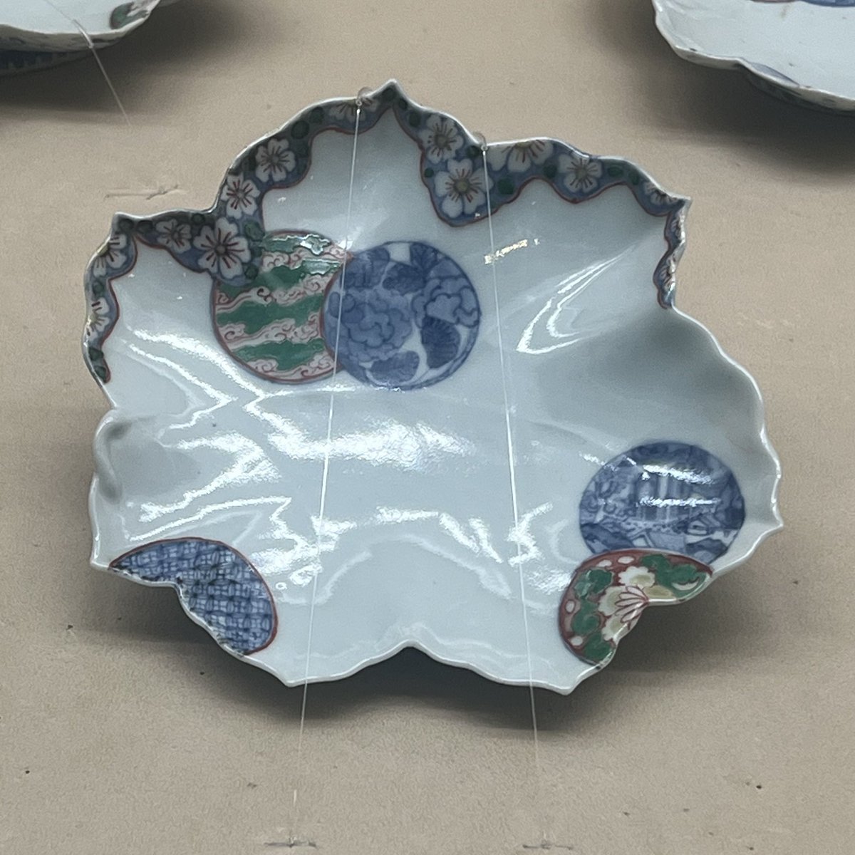 戸栗美術館 on X