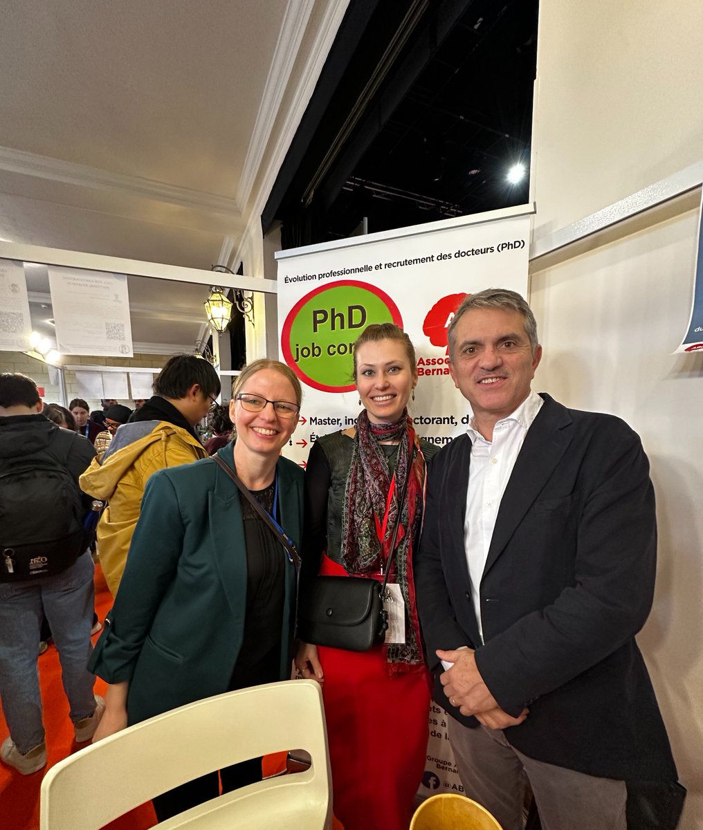 Yesterday at  <a href="/PhDTalent/">PhDTalent</a>  Career Fair!
Great day of exchanges with PhD holders &amp; doctoral candidates
✅ Individual consultations ✅ CV reviews ✅ Strong attendance at ABG stand
Full team mobilized + meeting with our partner @RESAVER🤝
Thank you to all participants! 
#PhD #Career
