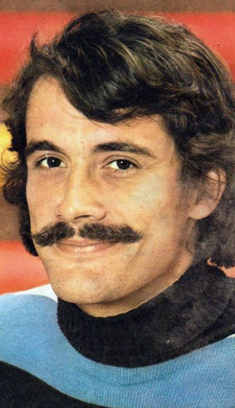 🌹 Une tendre pensée pour Érik Colin, décédé le 15 novembre 2013.