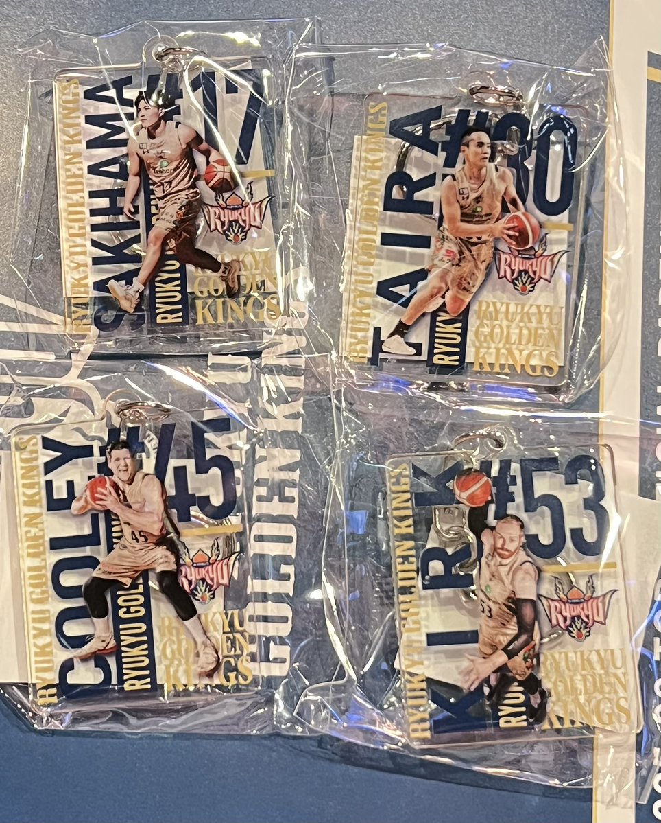 ryukyu_020311's tweet image. 💖キングス ガチャ💖

譲👉🏻17.30.45.53
求👉🏻14

本日交換希望！14GET出来次第買取可能です🙆🏼‍♀️
お気軽にお声掛けください🎀✨

 #琉球ゴールデンキングス  #キングス