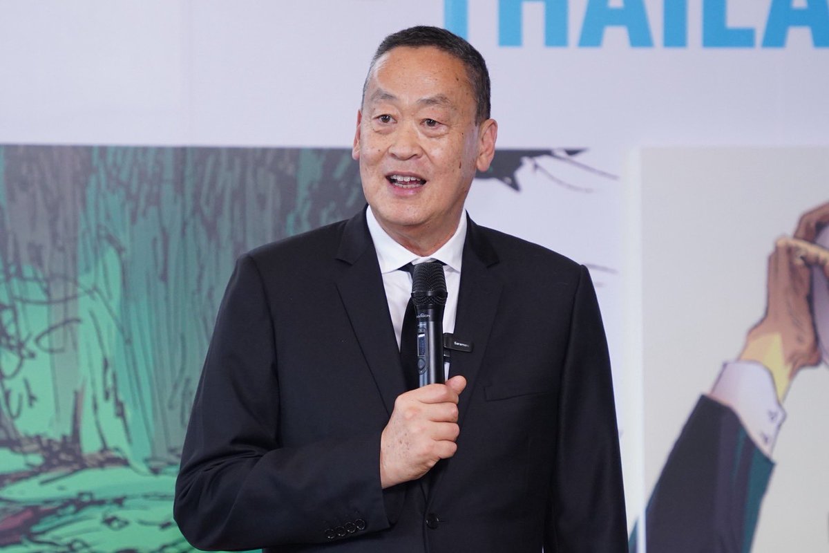 Thavisin's tweet image. วันนี้โลกหมุนเร็วขึ้นมากครับ เทคโนโลยีเข้ามาเป็นส่วนหนึ่งของชีวิต แต่ ‘หนังสือ’ ยังคงเป็นพลังทางปัญญาที่ช่วยจุดประกายความคิด และช่วยให้เราเติบโต

โอกาสในการเข้าถึงหนังสือดีๆในหลายพื้นที่ในไทยยังน้อยมาก การมี ‘ห้องสมุดประชาชน’ เลยไม่ใช่แค่การเอาหนังสือไปกองเพิ่มอีกที่นึง…