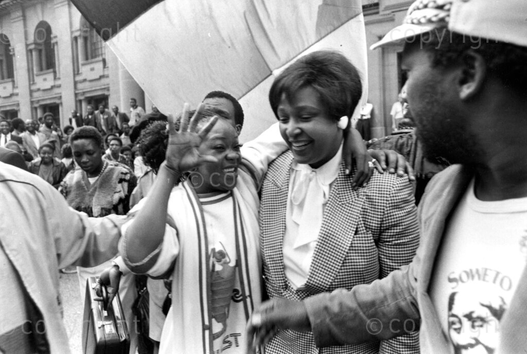 Brenda Fassie with Winnie Mandela outside court, 1992. Photo: Arena Holdings