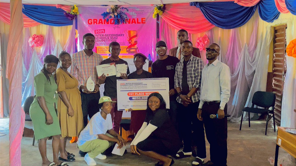 TemidayoOniosun's tweet image. Doing our part to raise the next generation of smart minds 💪🏽

Yesterday, we hosted the Grand Finale of the Temidayo Oniosun Foundation Inter-School Quiz Competition, where 10 schools came together to celebrate knowledge and excellence.

In a time when education in Nigeria faces…