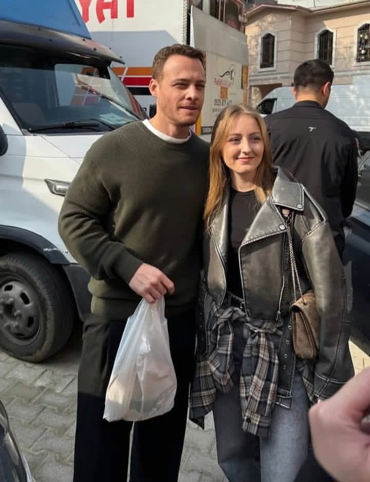 BursinGeorgia's tweet image. #NETIZENSREPORT #KEREMBÜRSIN for Asian Celebrity of the year #ACOTY2025 #ACOTY2025KEREMBÜRSIN
@thenreport