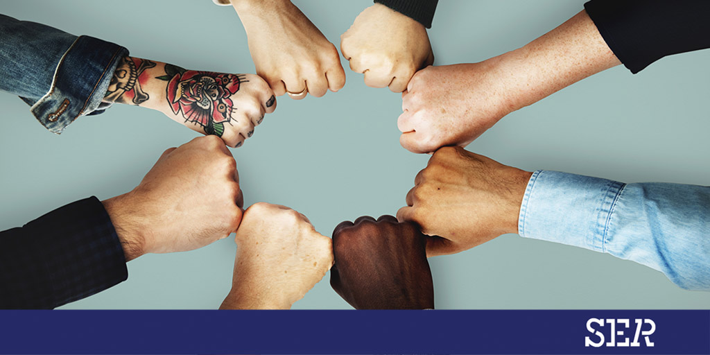 Gisteravond gaf het kabinet in Madurodam het startsein voor de Nationale week van de Dialoog, gericht op het versterken van de sociale samenhang. De SER draagt bij met sociale en internationale stakeholderdialogen 🔗ser.nl/dialoog?utm_so…

#dialoog