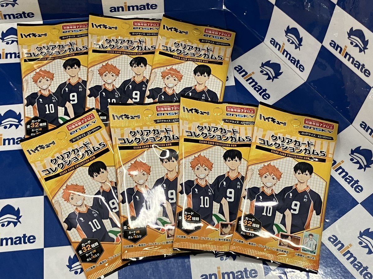 H2278棚21　現状品　校章★勲章★バッジ　大量まとめて　セット!! H2278棚21 現状品 校章☆勲章☆バッジ 大量まとめて セット!!