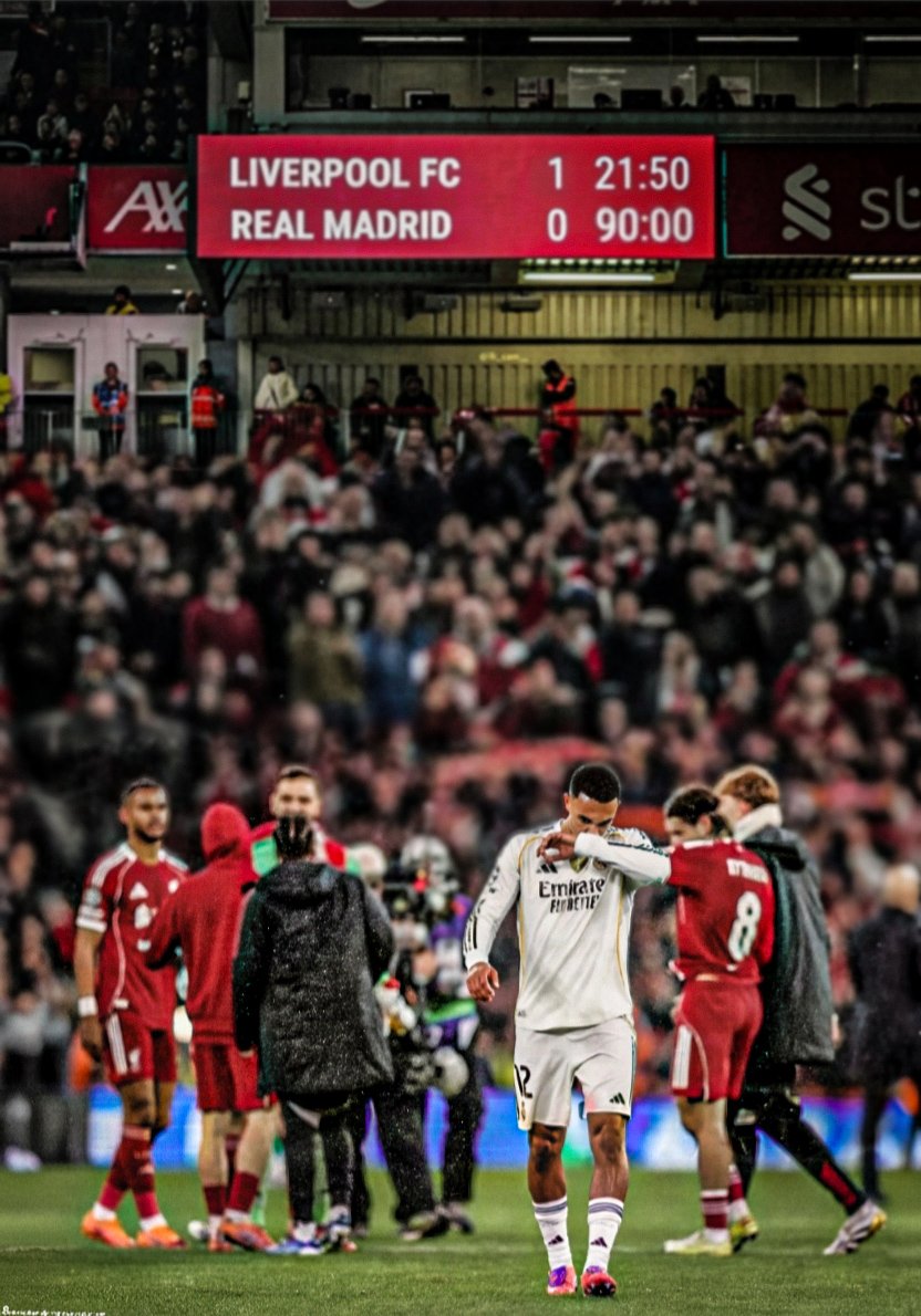 WHAT A PHOTO THIS IS