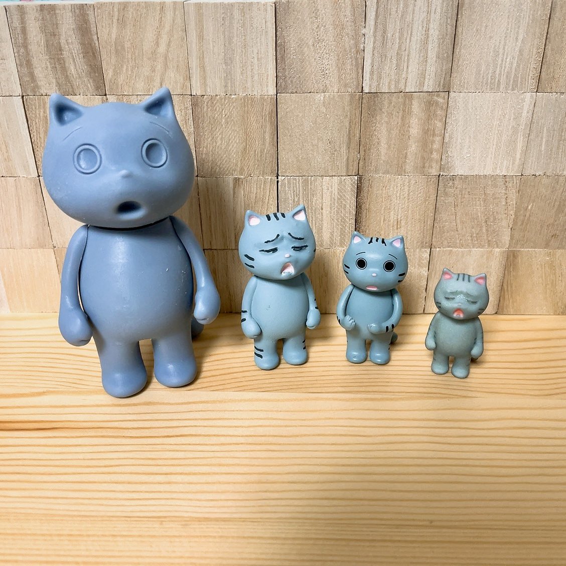 銀行の涼しさ 【絶望ねこ】カプセルトイ発売中 | デザフェス25秋出展N