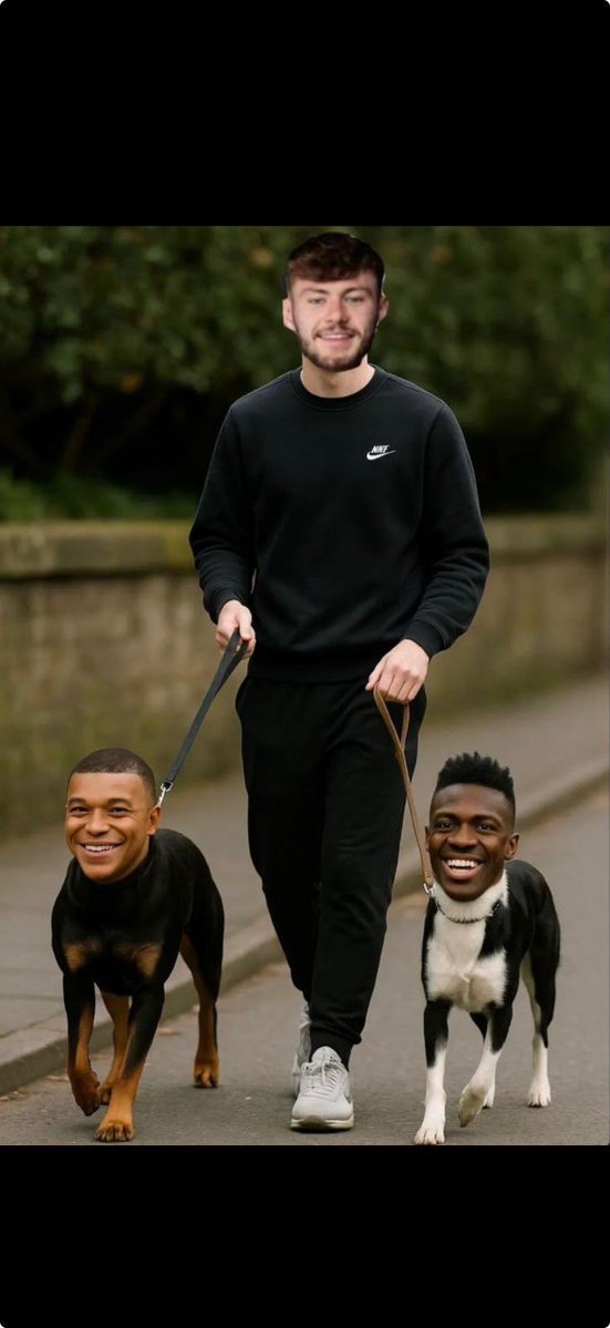 Our right back ❤️