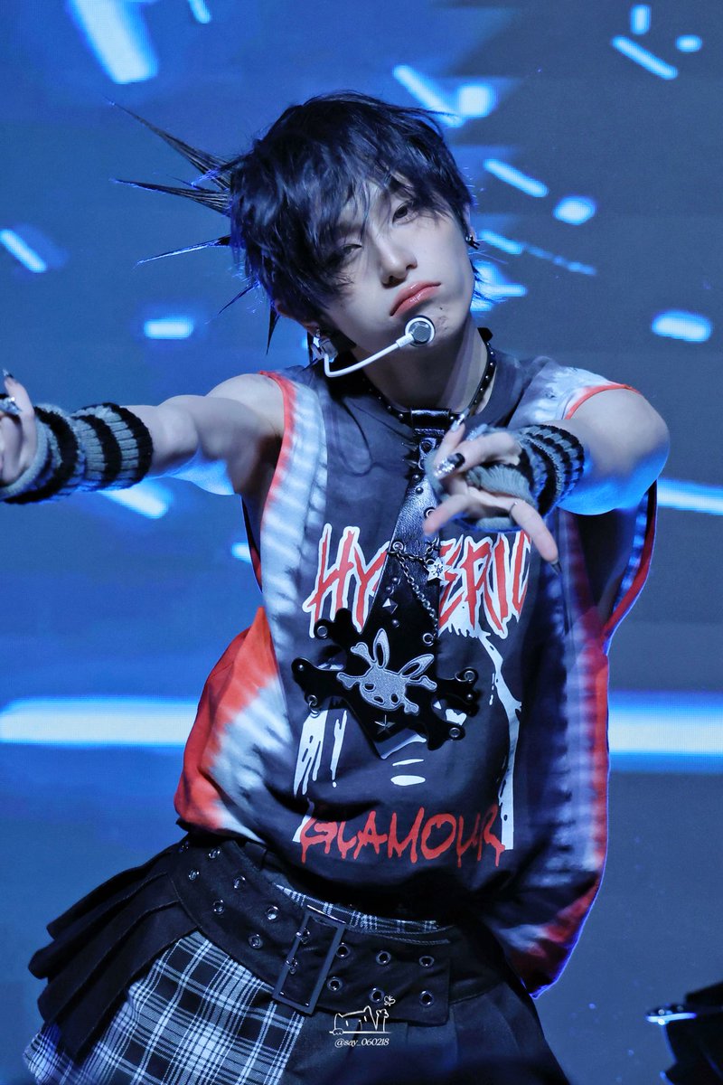 𝐇aru - Search / X