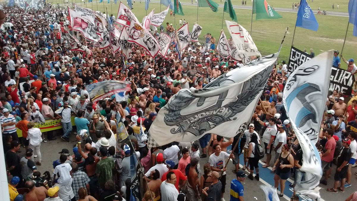 3/11
Feliz día del hincha de Chevrolet