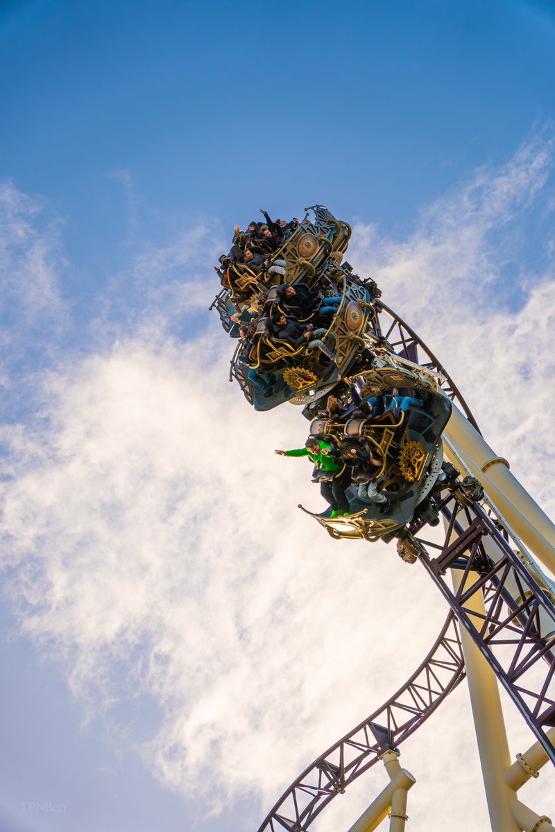 Ben 🎢🚂 tweet media