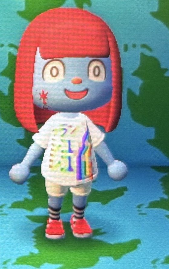 何このゴミみたいにダサいTシャツ...