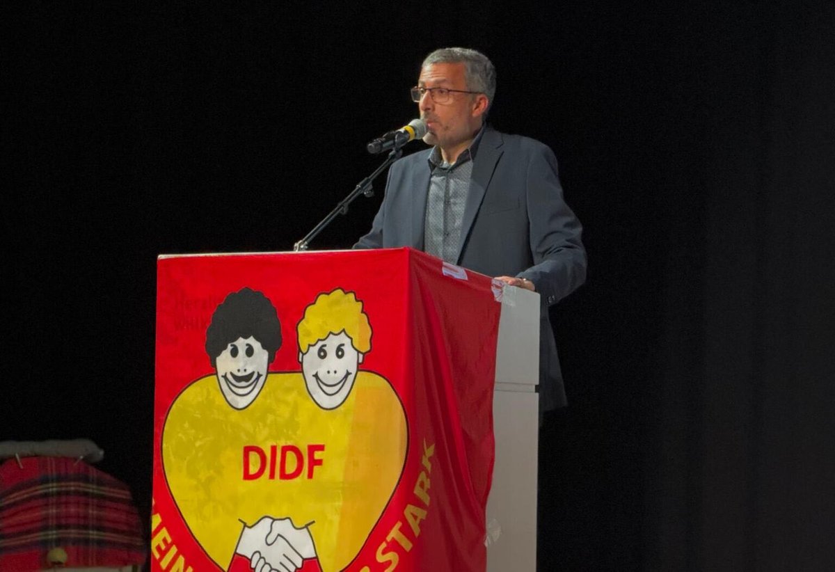 İsviçre Demokratik İşçi Dernekleri Federasyonu (DİDF)tarafından düzenlenen, 'Irkçılığa, ayrımcılığa ve savaşa karşı' etkinliğinde bir aradayız. Sermaye iktidarlarına karşı ekmek, barış, demokrasi ve özgürlük için mücadeleye devam ediyoruz.