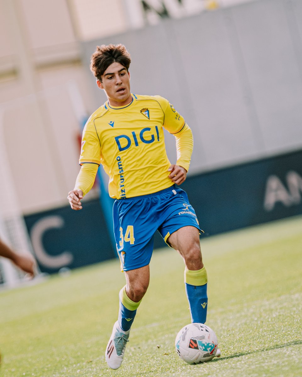 👶 El debut de 𝐉𝐮𝐚𝐧 𝐃í𝐚𝐳 en <a href="/LaLiga2/">LALIGA HYPERMOTION</a>  en imágenes 📸