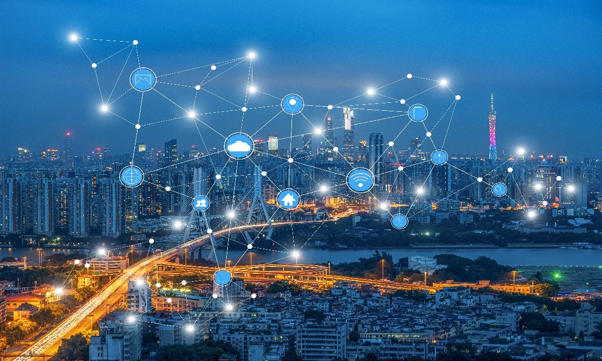 globaltimesnews's tweet image. China’s National Data Administration said on Monday that during the upcoming 15th Five-Year Plan period (2026-2030), it will prioritize supporting private enterprises with strong innovation power and mastery of core technologies to lead the development of relevant standards in…