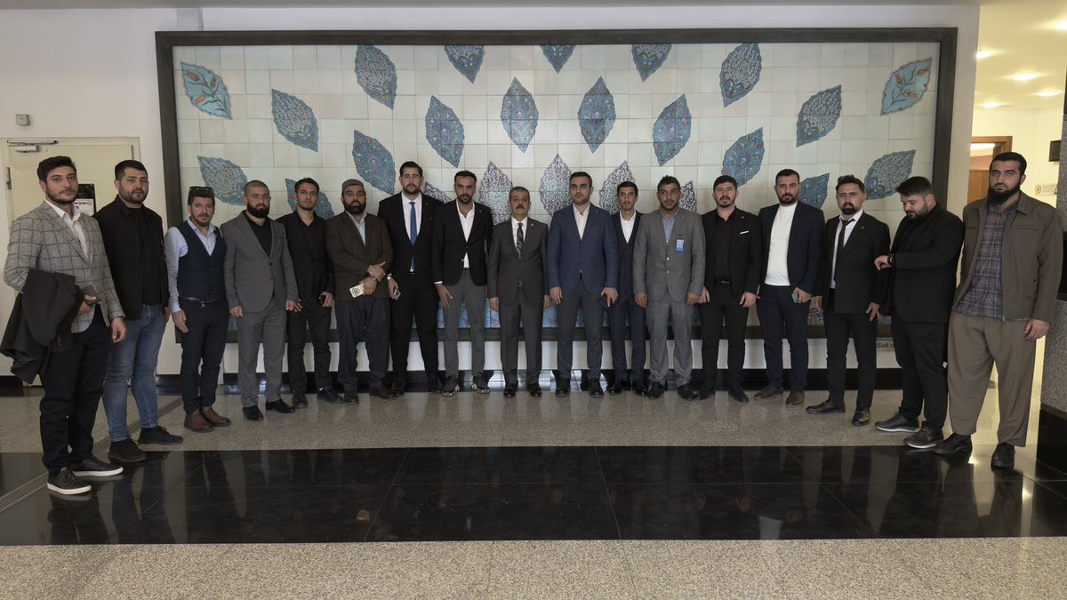 📍Türkiye Büyük Millet Meclisi

Türkiye Gençlik Vakfı (TÜGVA) Elazığ heyetimizle Gazi Meclisimizde bir araya geldik. 

Gençlerimizin fikirleri, hedefleri ve ülkemizin geleceğine dair vizyonlarını konuştuk.
Milli şuuru ve gayretiyle bizlere ilham veren genç kardeşlerimizin azmi,