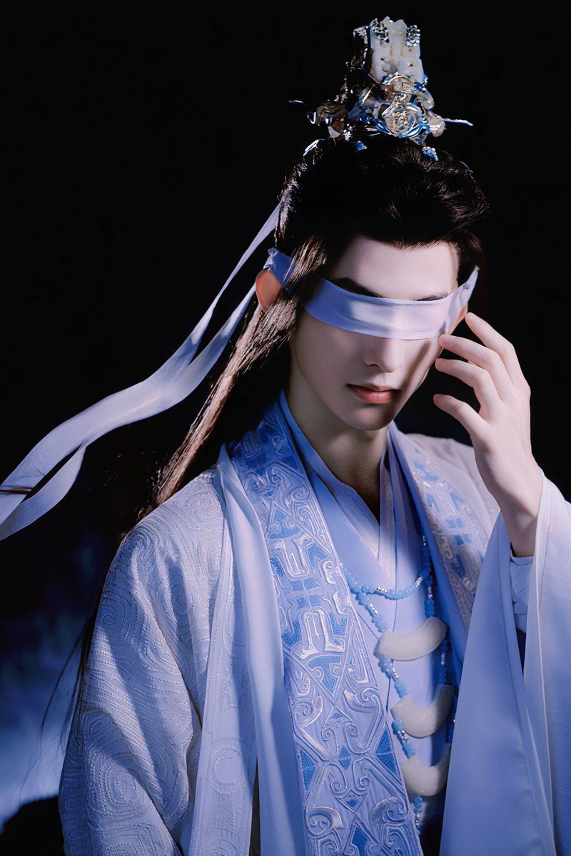 Forhuasen's tweet photo. The blue sky palace has a unique flavor 

#WanyuYuedan #WhispersOfFate #常华森 #ChangHuasen #Waston https://t.co/4WfToiNvE5