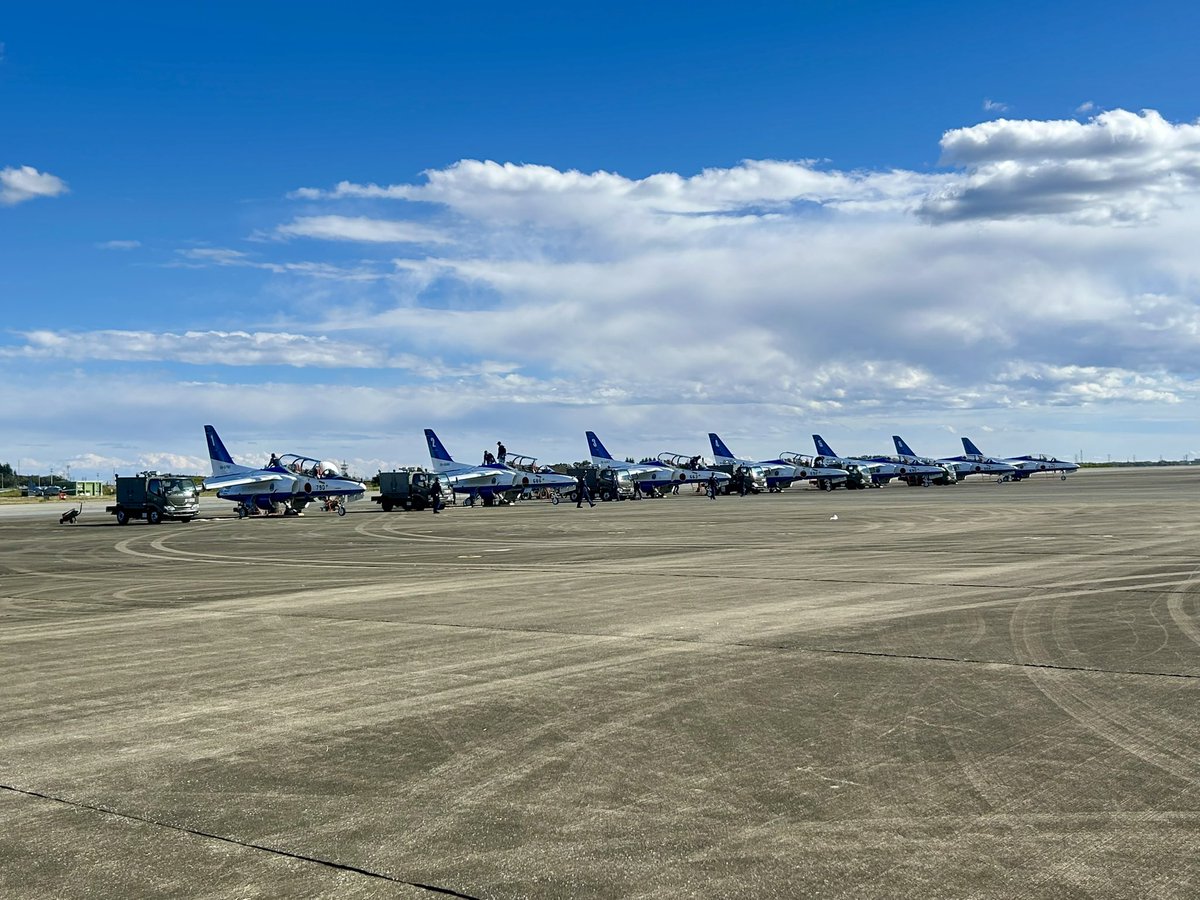 yuria__LDH's tweet photo. 入間基地航空祭
ブルーインパルス最高😍
予行練習も魅力ありありでした！

自衛隊の皆様ありがとうございました！

 #入間基地  #入間航空祭2025 
 #ブルーインパルス https://t.co/Vwtes4uW3h