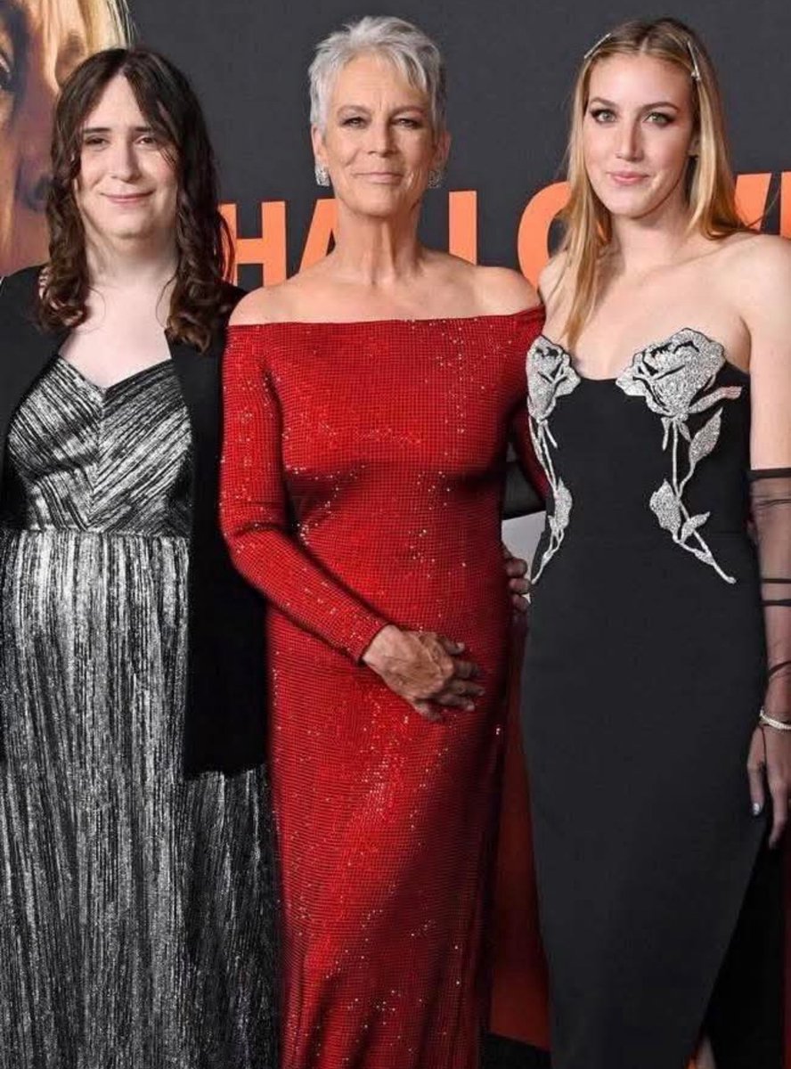 sappholives83's tweet photo. Apparently Jamie Lee Curtis thinks that no one can tell which of her two children is a man. 

I think she needs to get her eyes checked. https://t.co/IocNVIuVCH
