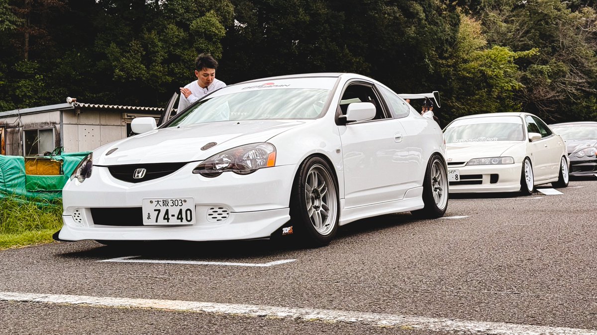 オフテグラも長いもんで、、、
今年は2人目の奥さん連れてきたわ、、、笑