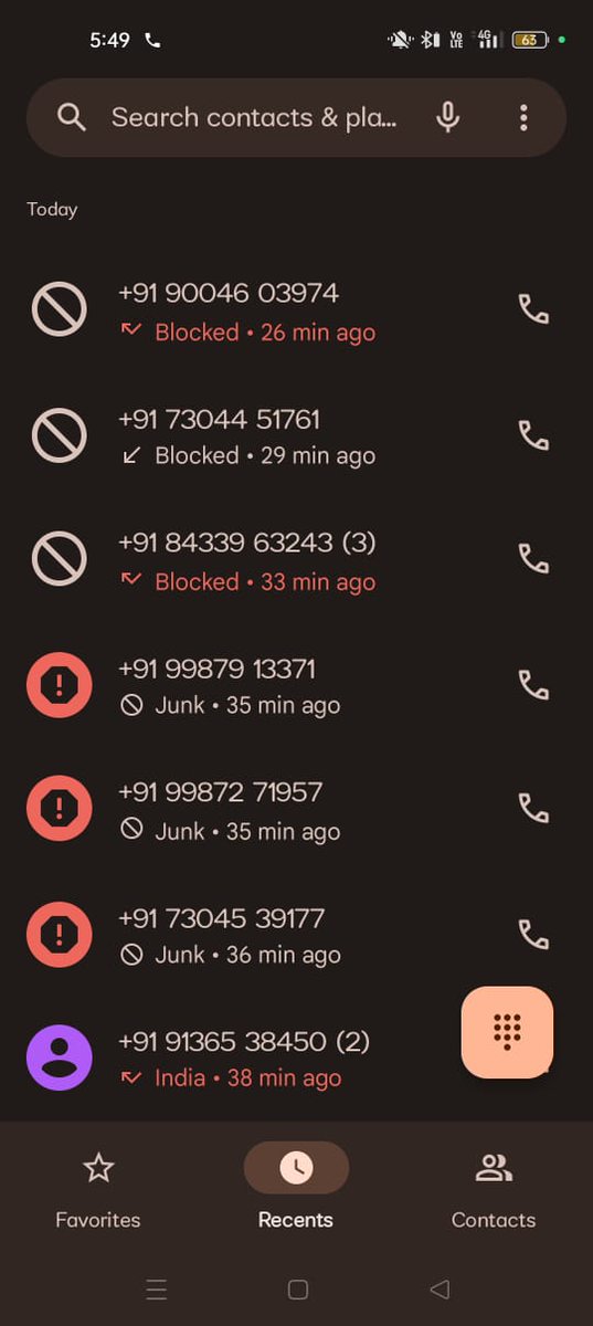 HelloDexter21's tweet photo. @bobcardofficial @BCCI @BCCIWomen Hey what this nonsense, I have paid the minimum due but your recovery agent is threatening and harashing to pay the total due amount. Then why you given the minimum due amount in your app. Ridiculous behaviour from third class card. https://t.co/mn2qZhgJBz