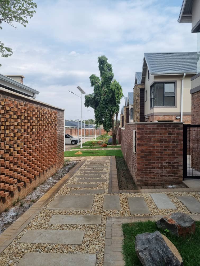 I know it’s bad to blow my own horn, but… 

Ok, ndanyarara!