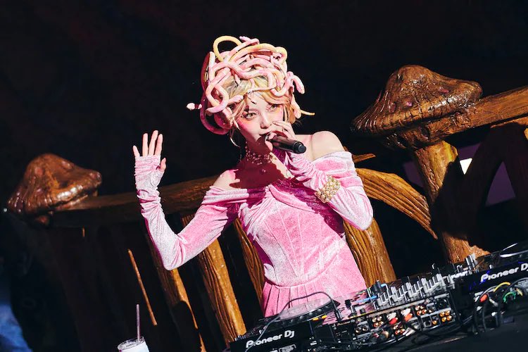 misomnn's tweet image. プロの写真キタ、かわいい