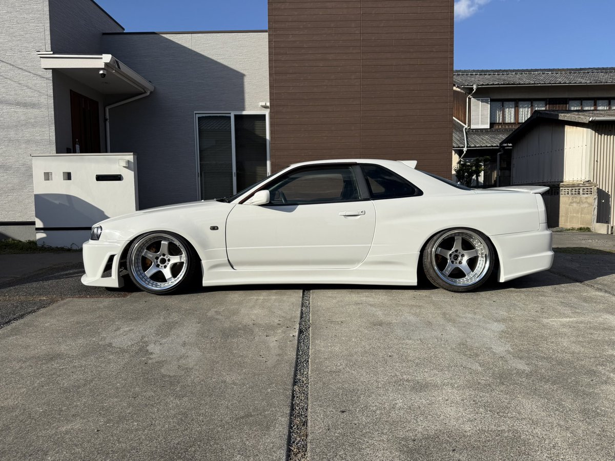ひかり tweet media