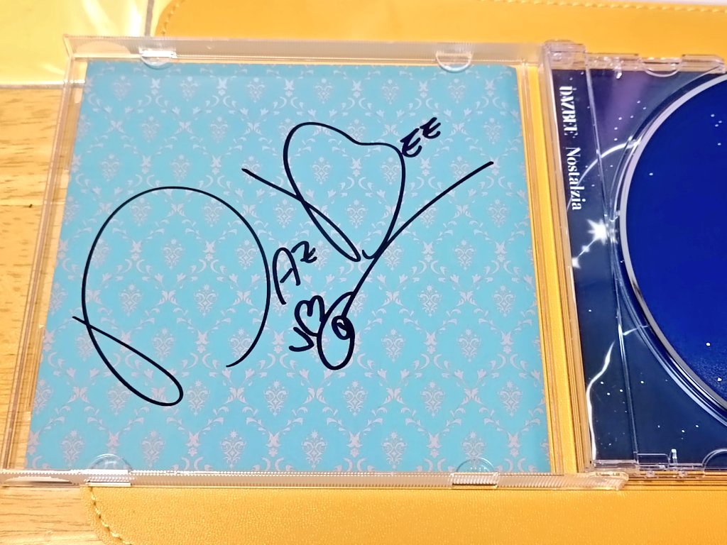 歌い手 DAZBEE サイン DAZBEE サイン