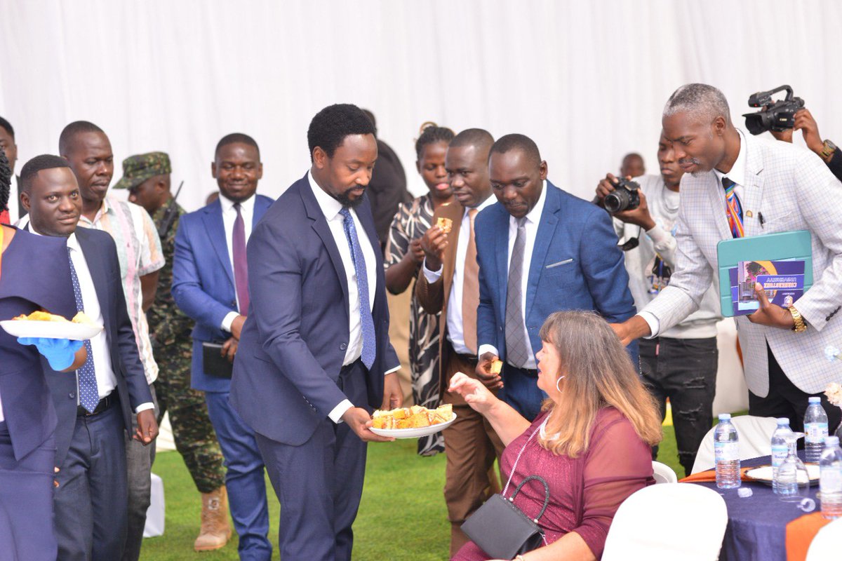 Viola Happiness 🇺🇬 tweet media