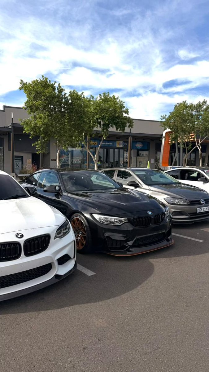 Rush Cars tweet media