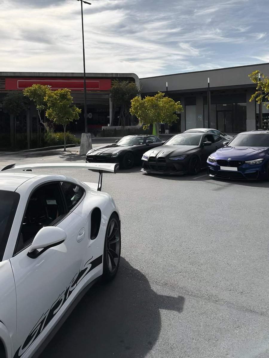 Rush Cars tweet media
