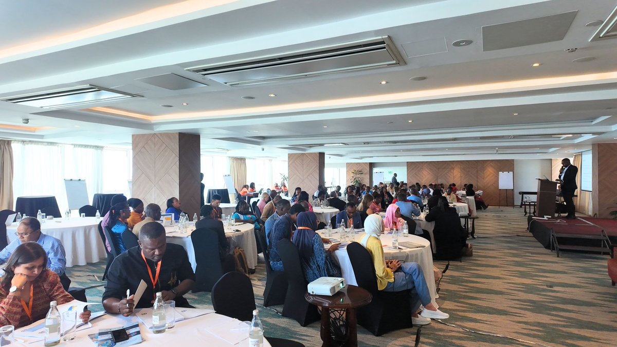GEI_GlobalEval's tweet photo. Happening this week!

The Intl. Program for Development #Evaluation Training (IPDET) launches its first regional program in #Africa.🌟

From Nov. 3–7, 98 participants from 28 countries are joining #IPDETNairobi for a week of shared learning &amp; collaboration.

Stay tuned for more! https://t.co/sMd4iSlmhL
