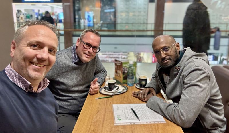 SojaMobile's tweet photo. Identigate secures a regional partnership with Green Center International 🇨🇿 to deliver world-class Parking Management &amp; Integrated Access Control Solutions across East &amp; Central Africa! 🌍A milestone in advancing smarter, safer &amp; connected spaces. 🤝
🔗 https://t.co/DrgYSxhoYK https://t.co/6dpSwTLTew
